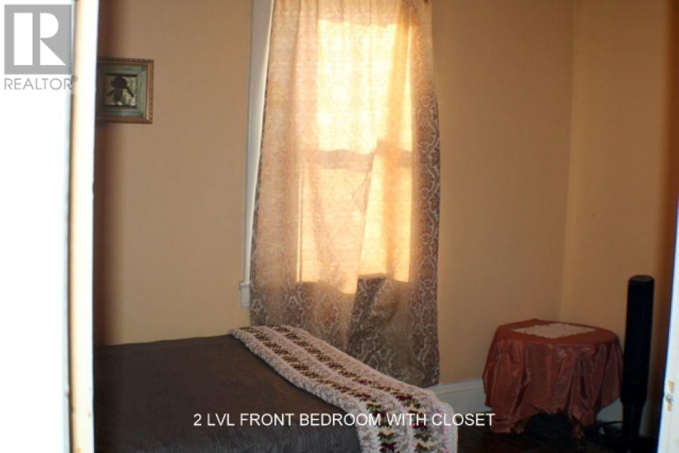 86 ST ANDREWS TERR Image 17