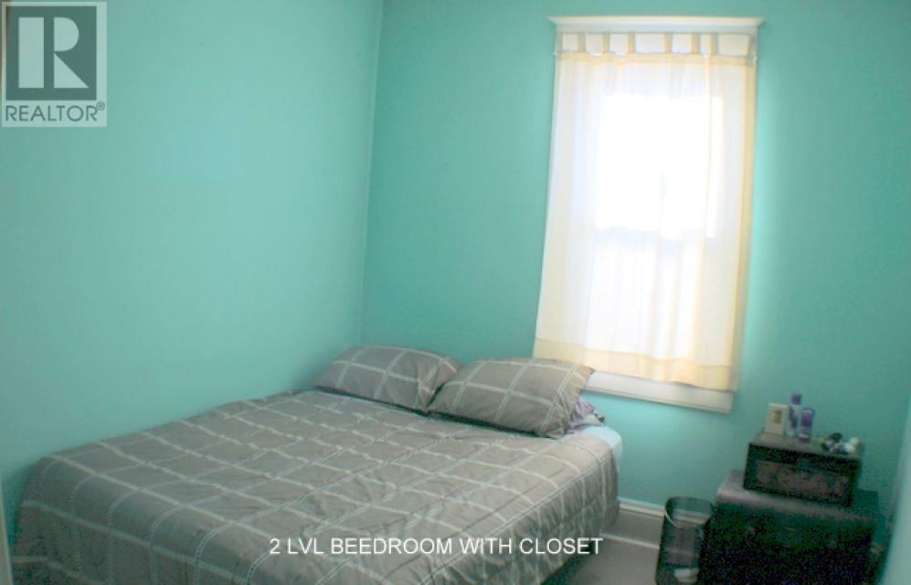 86 ST ANDREWS TERR Image 18