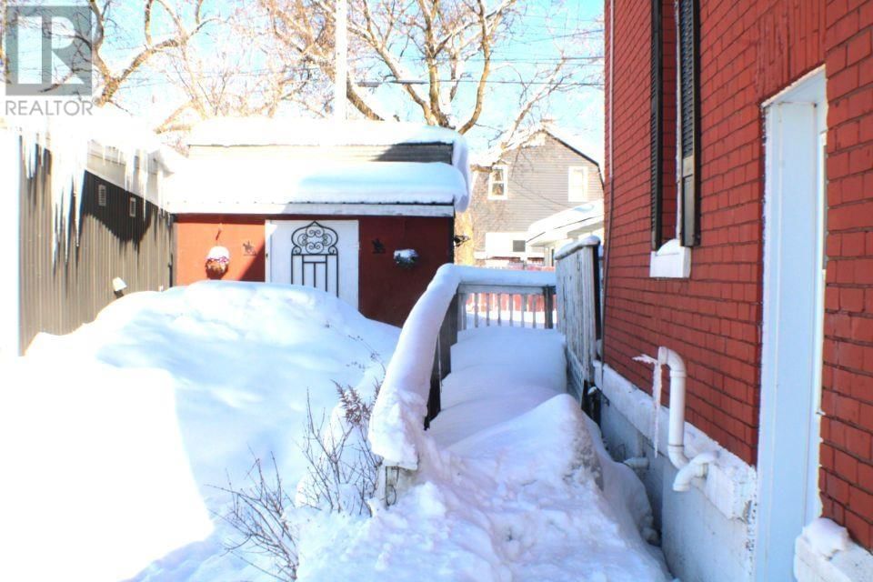 86 ST ANDREWS TERR Image 46