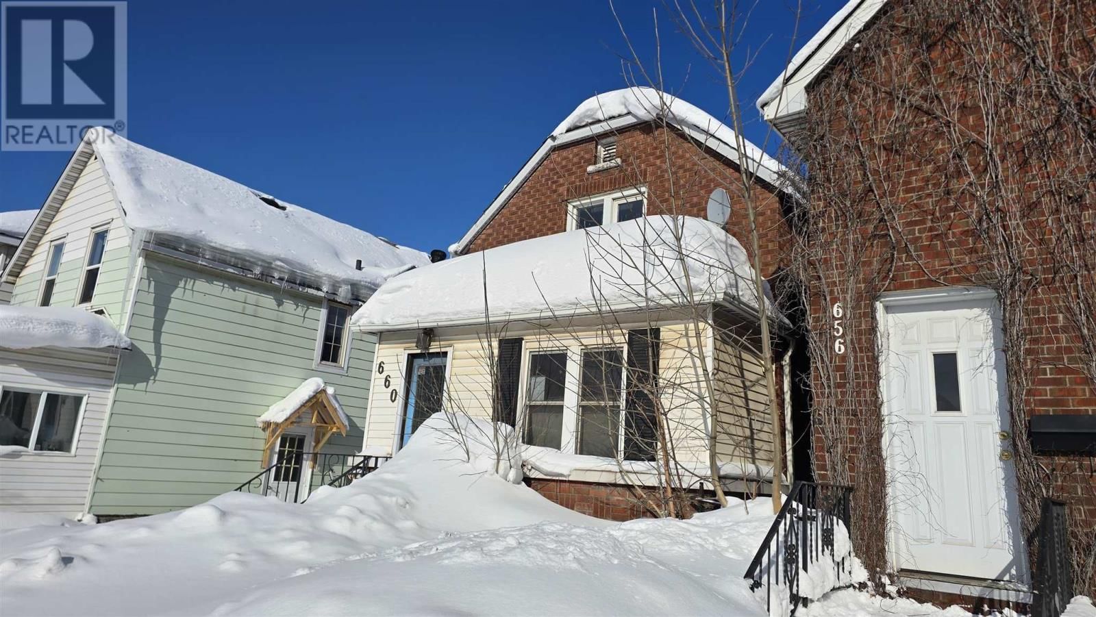 660 QUEEN ST Image 2