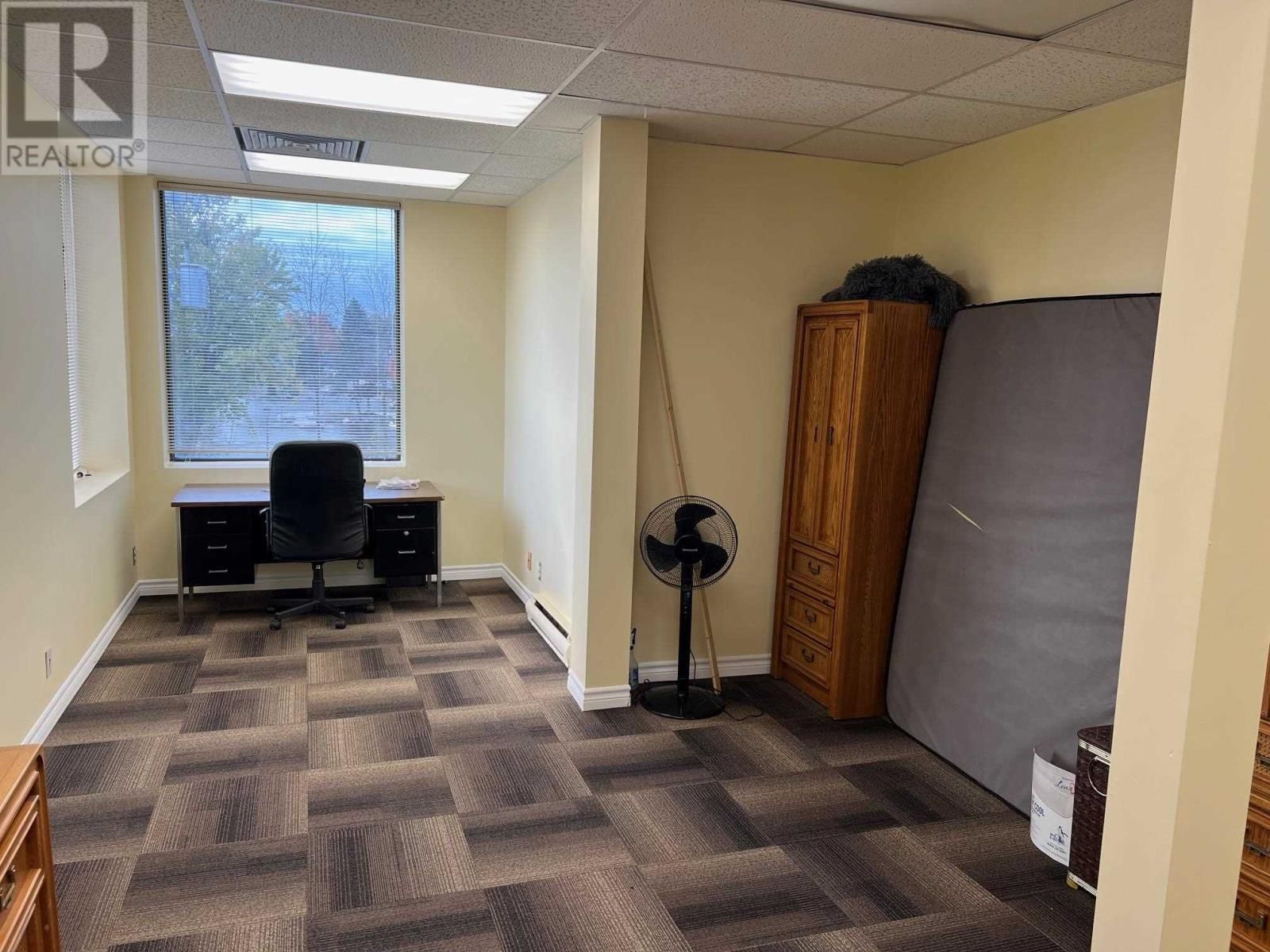 19 WOODWARD AVE Image 10