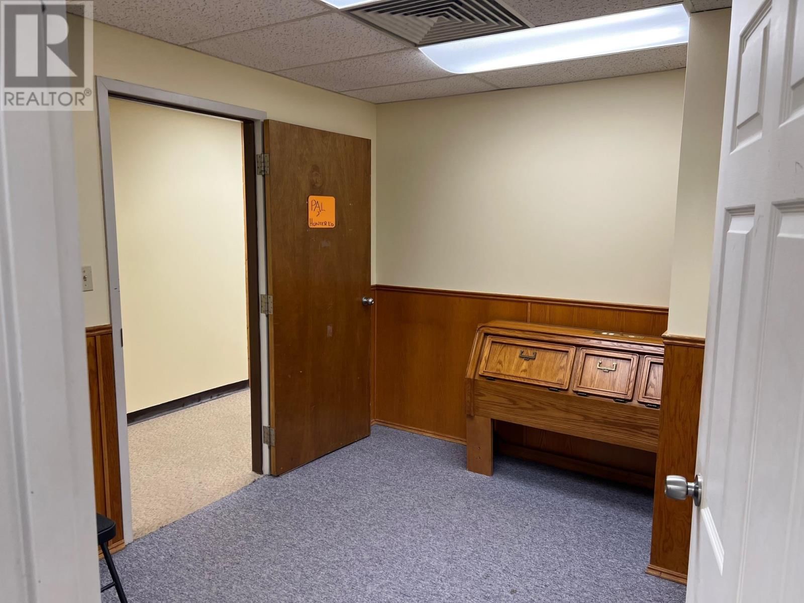 19 WOODWARD AVE Image 15