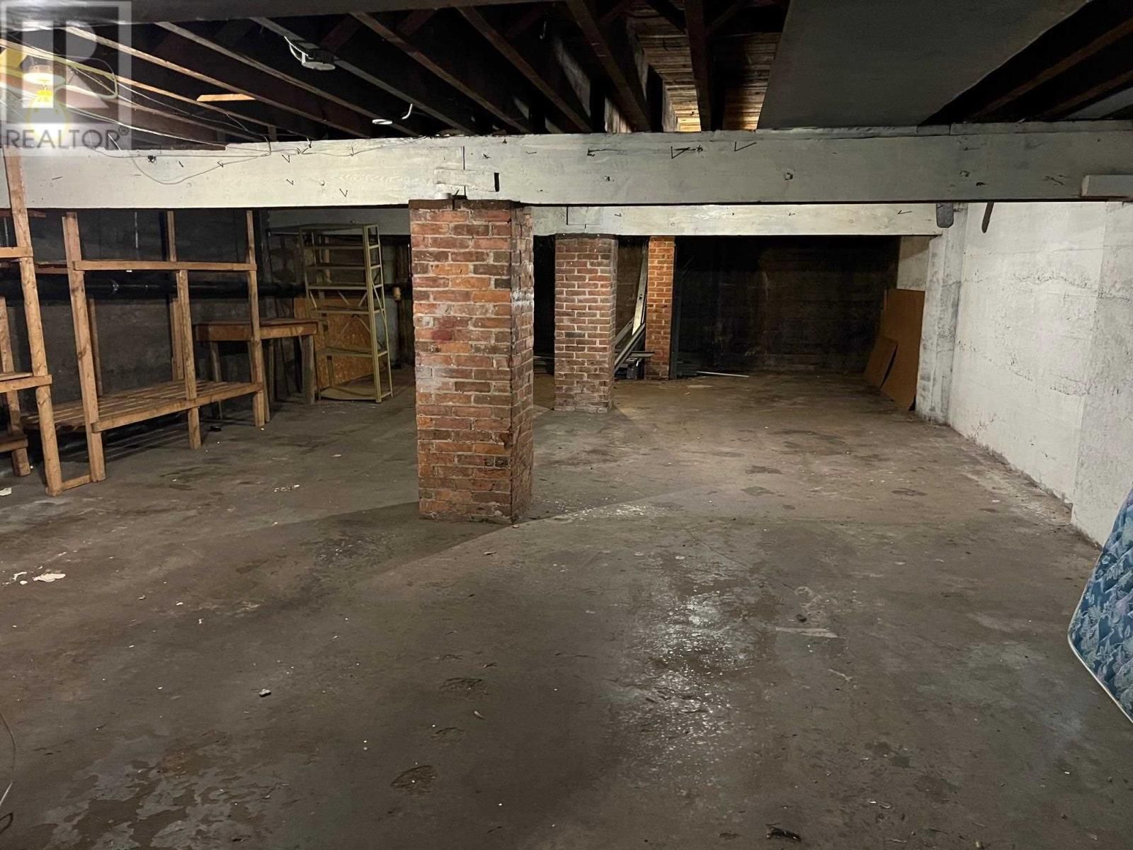 19 WOODWARD AVE Image 43