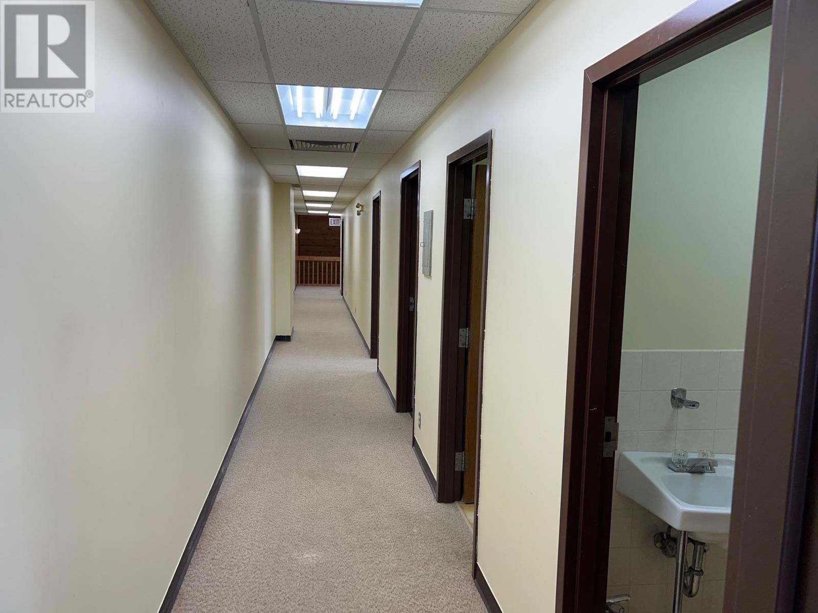 19 WOODWARD AVE Image 6