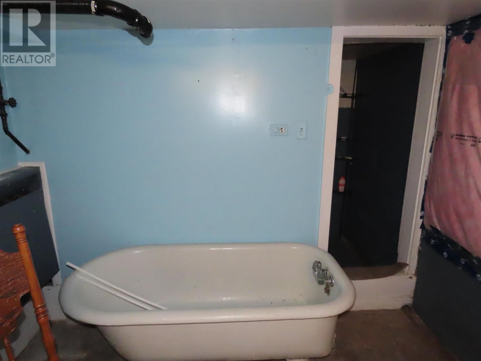 23 ST ANDREWS TER Image 14