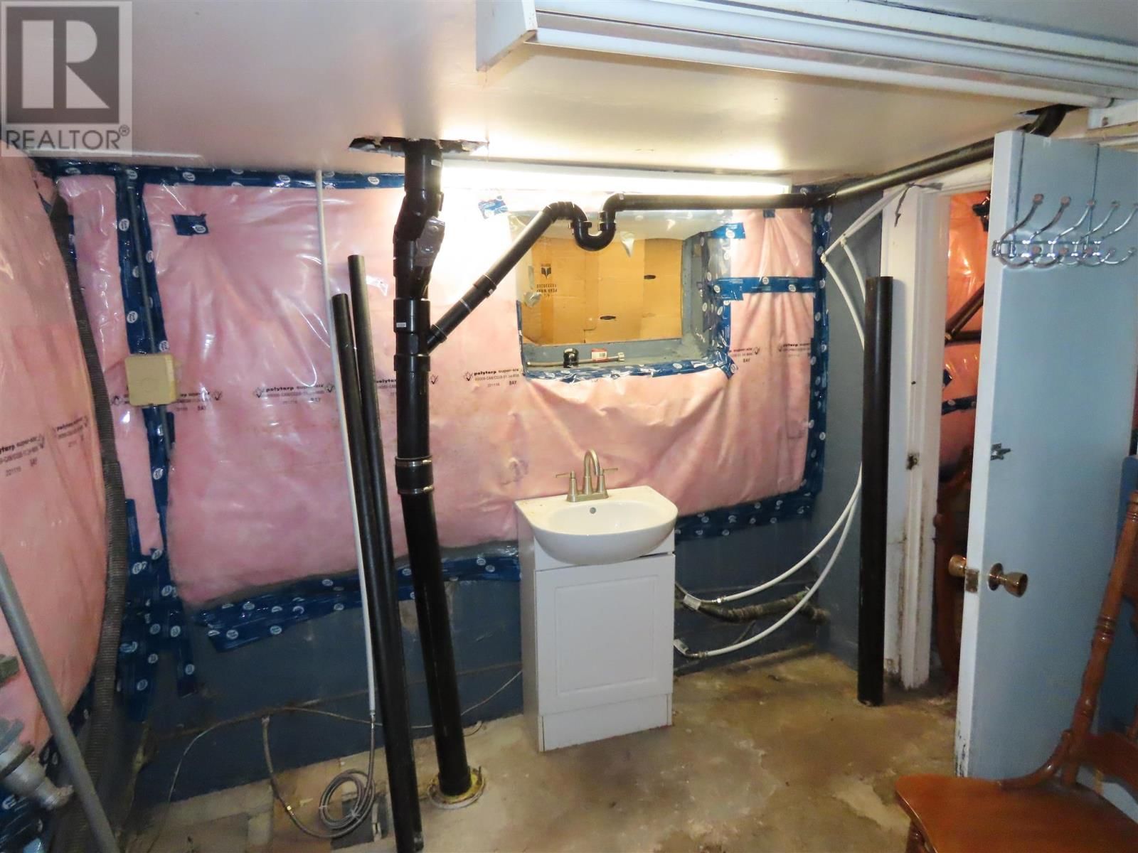 23 ST ANDREWS TER Image 15