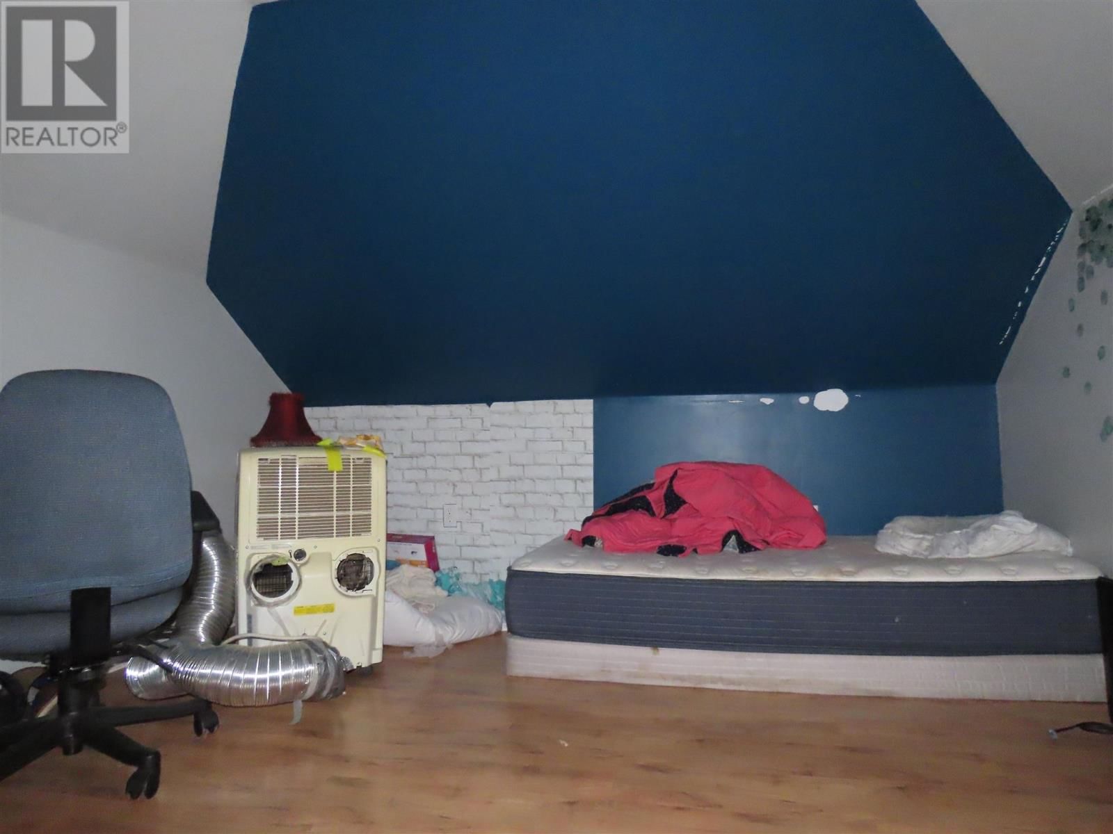 23 ST ANDREWS TER Image 8