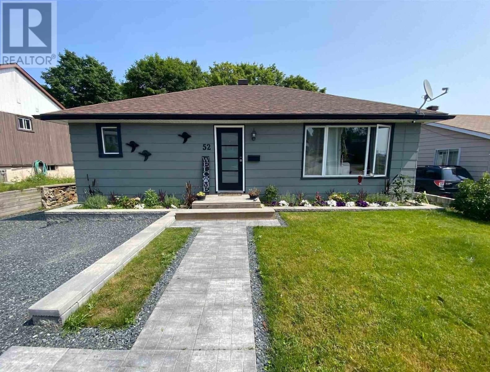 52 HUTCHISON AVE Image 1