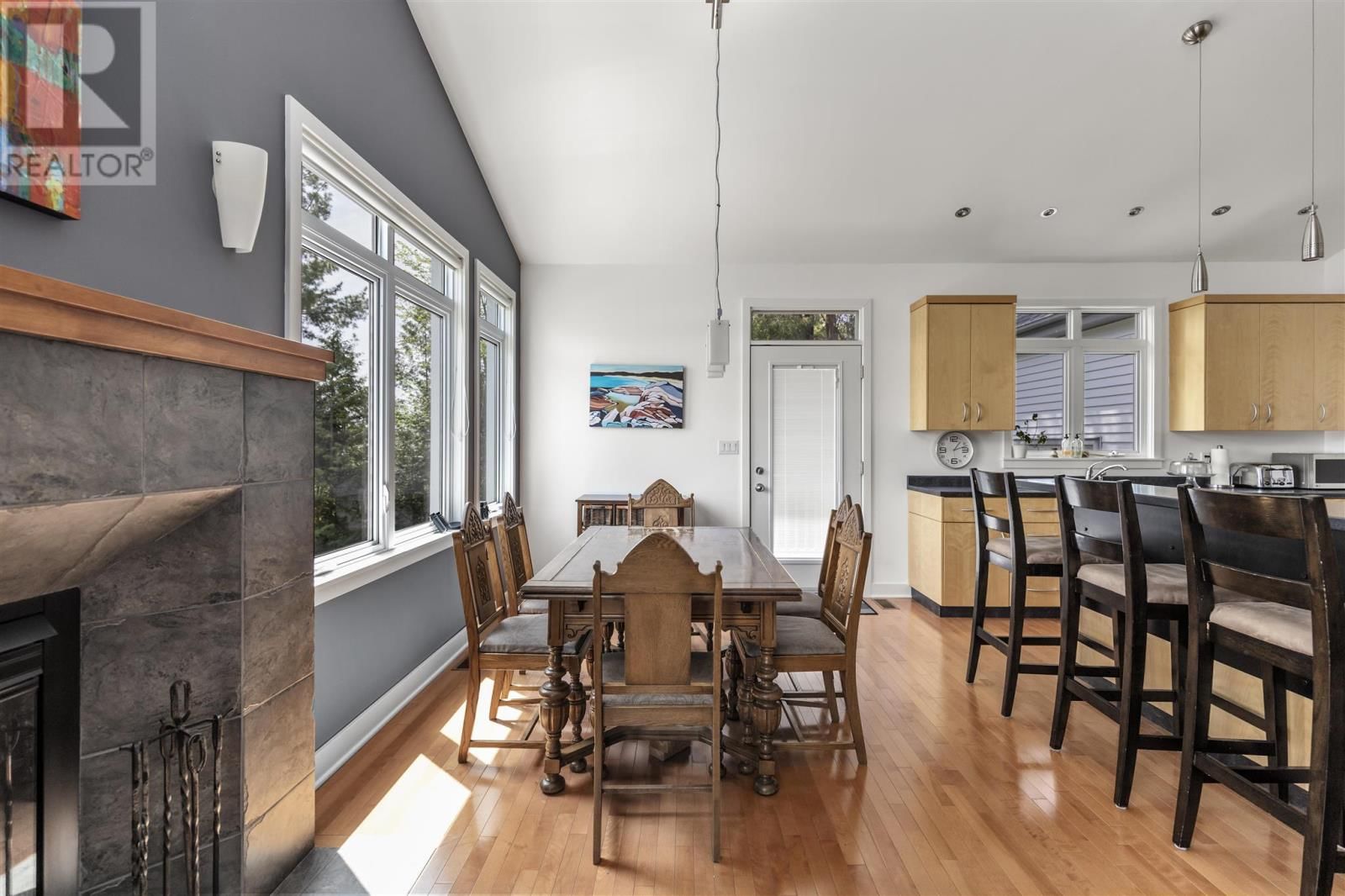 171 RIVER RD Image 18