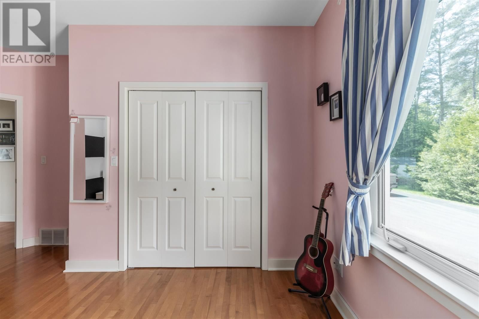 171 RIVER RD Image 31