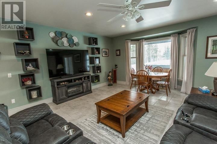 3515 HURON LINE RD Image 30