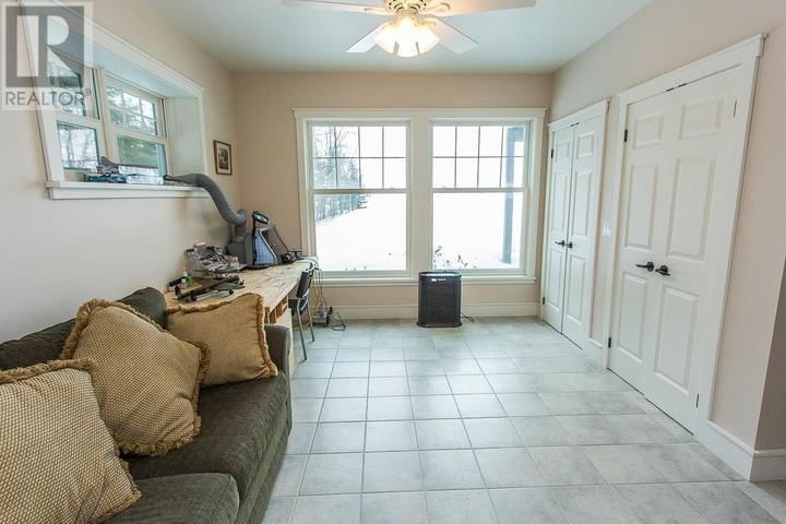 3515 HURON LINE RD Image 34