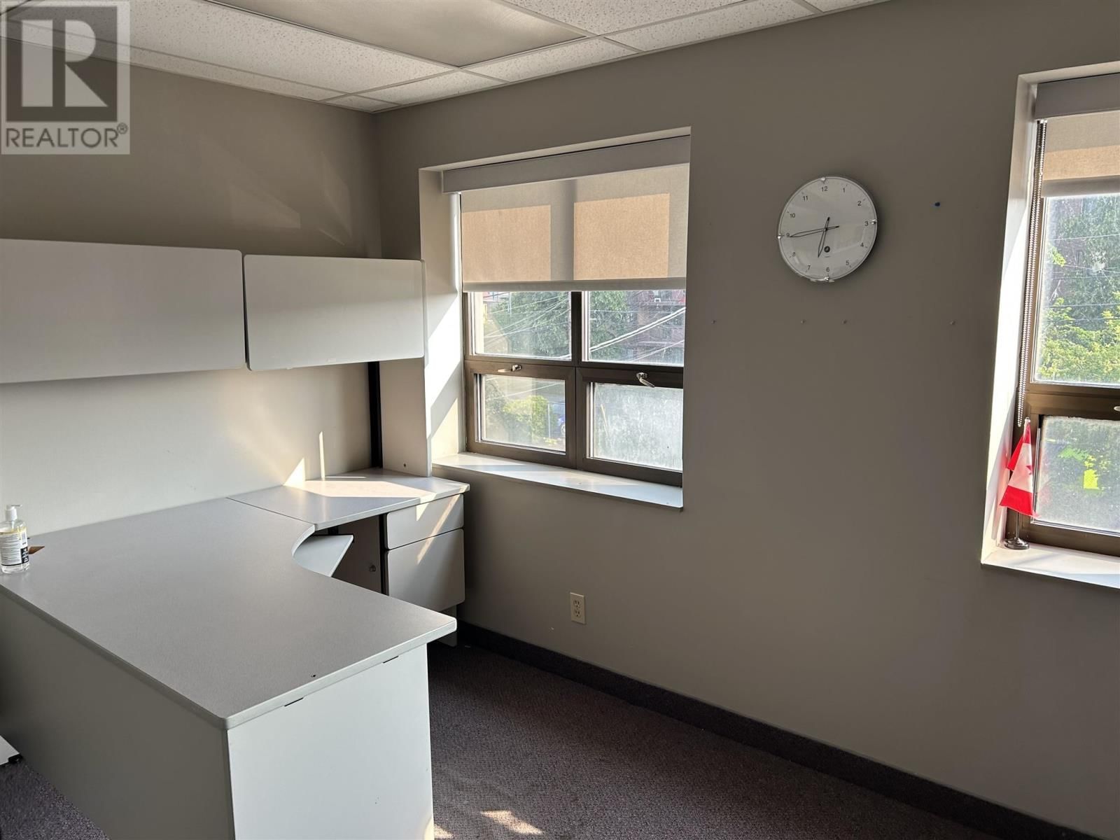 302 - 258 QUEEN ST Image 4