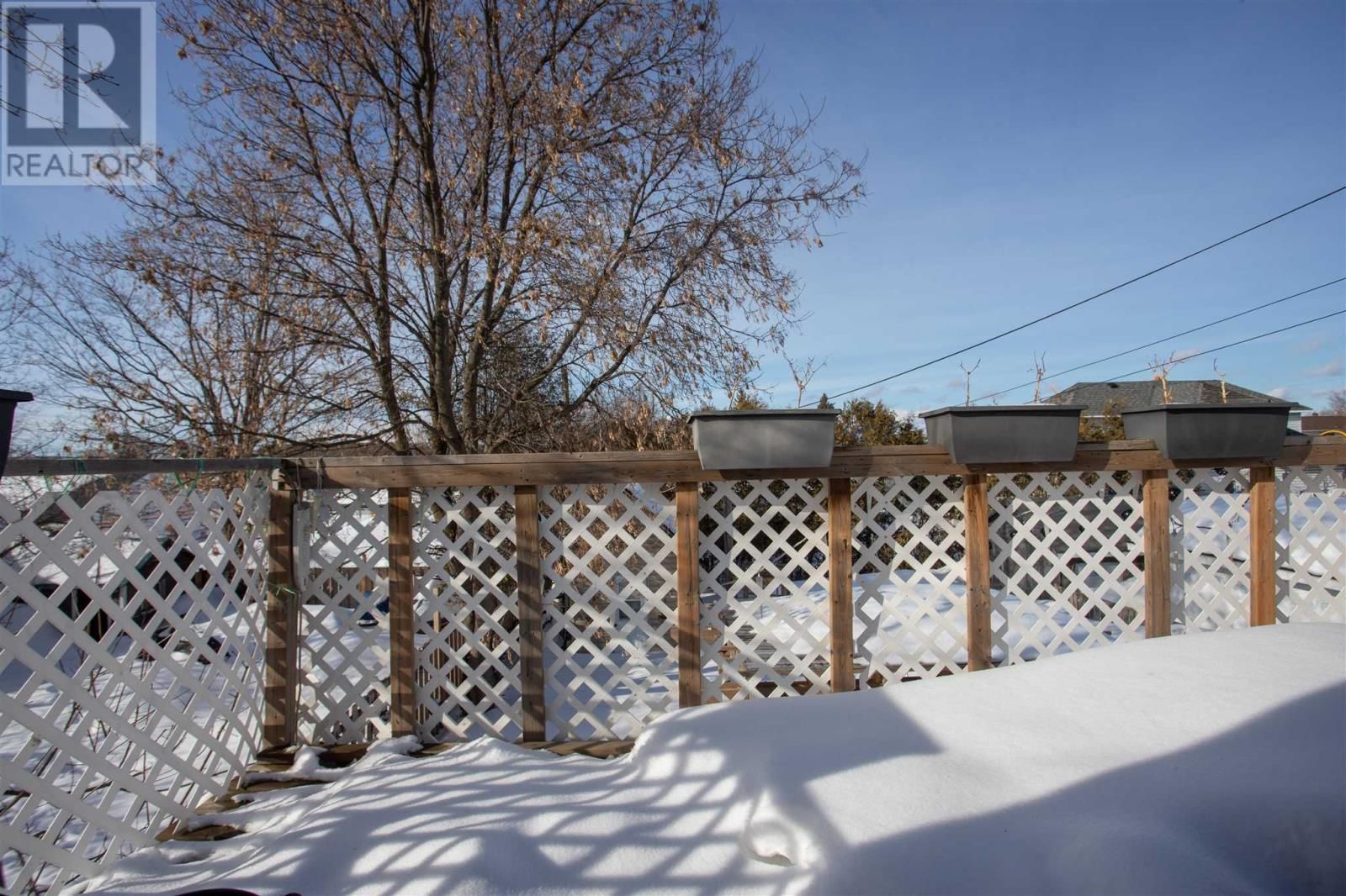 212 WALLACE TER Image 20