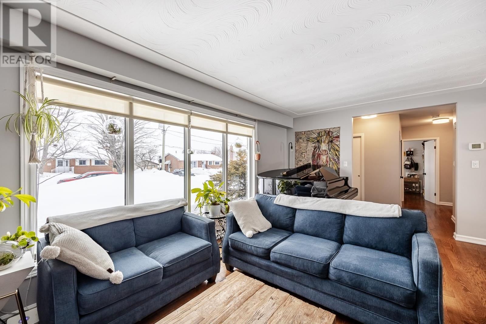 36 OAKBINE AVE Image 14