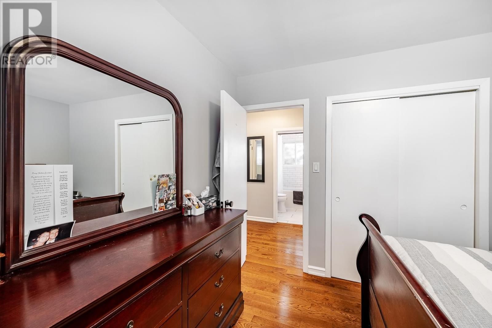 36 OAKBINE AVE Image 21