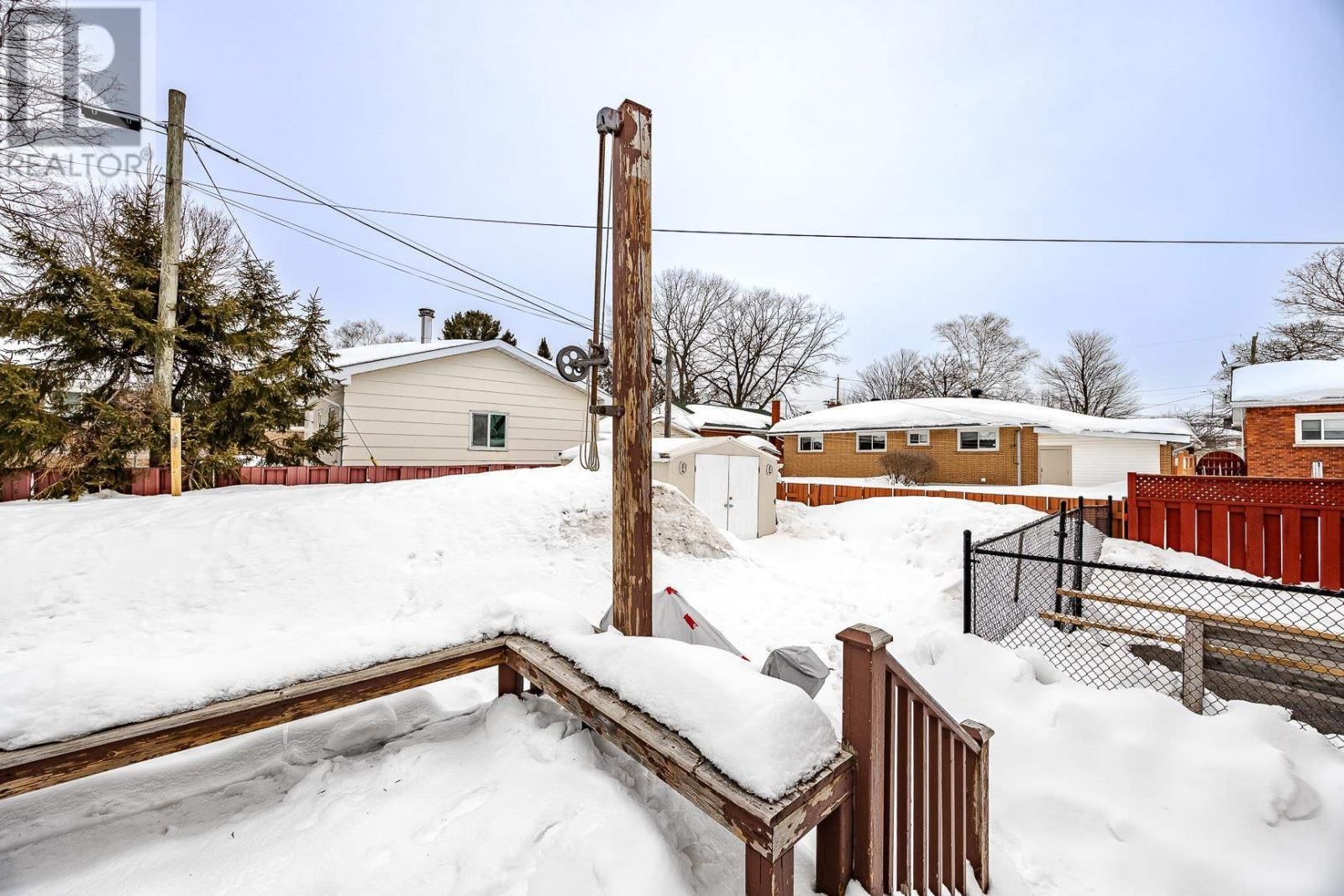 36 OAKBINE AVE Image 33