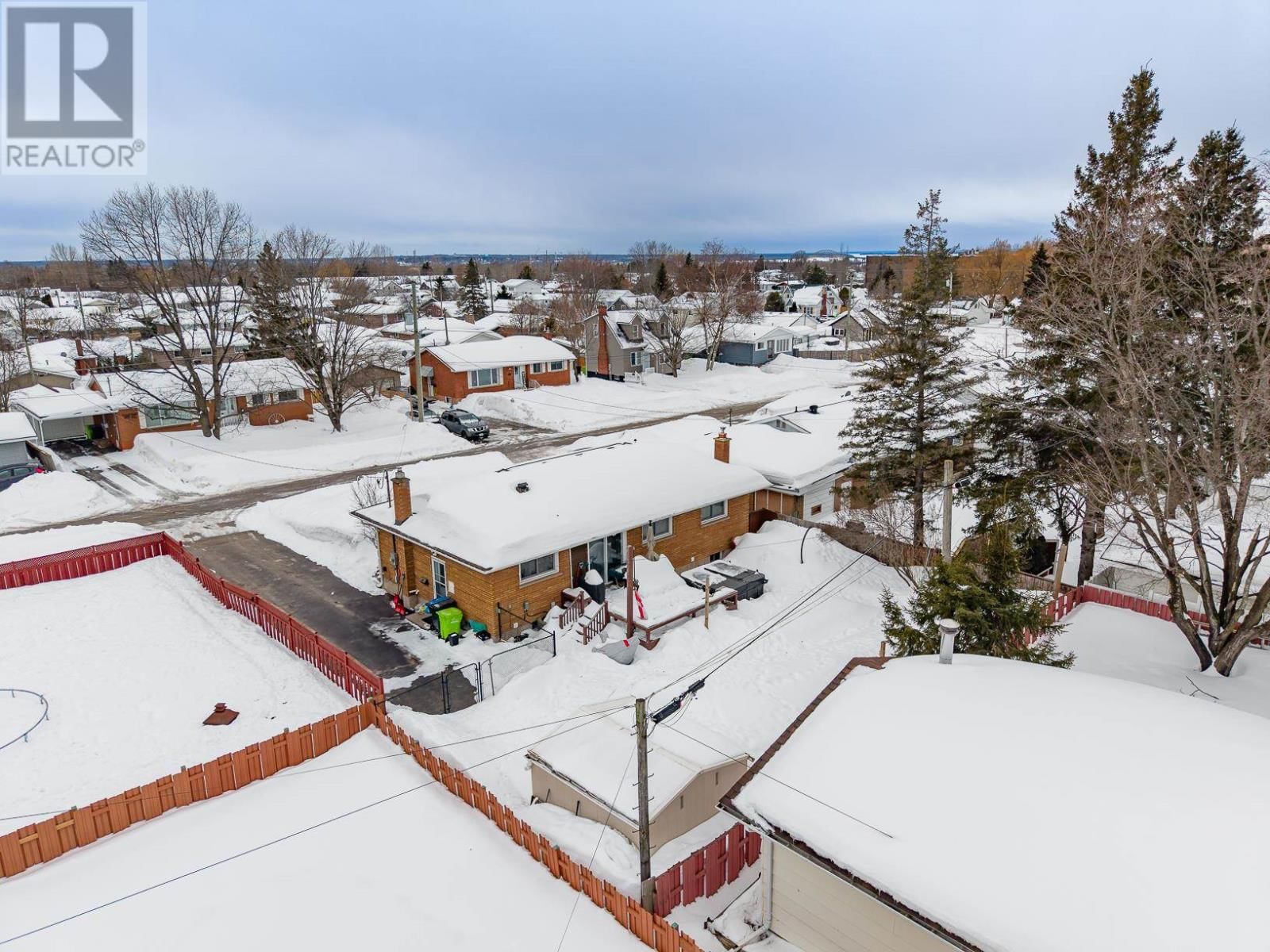 36 OAKBINE AVE Image 42