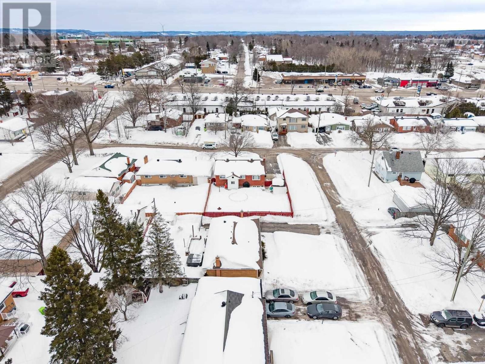 36 OAKBINE AVE Image 46