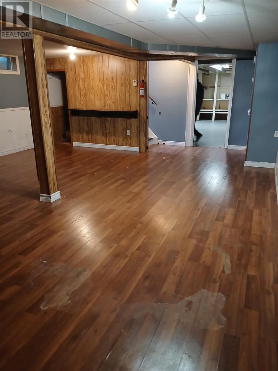 125 LAURIER RD Image 15