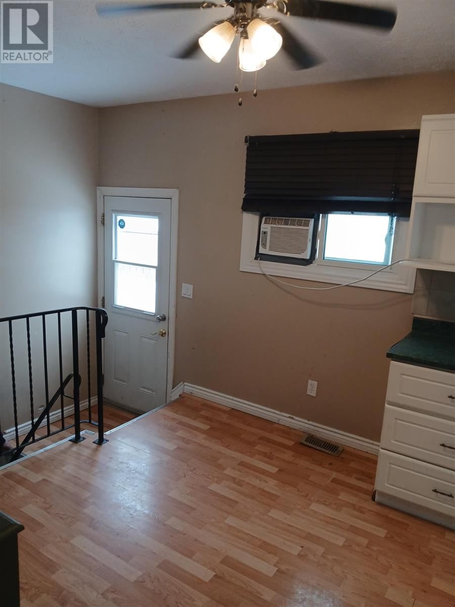 125 LAURIER RD Image 6