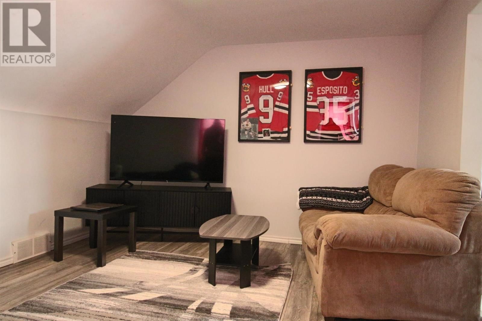 281 PITTSBURGH AVE Image 27