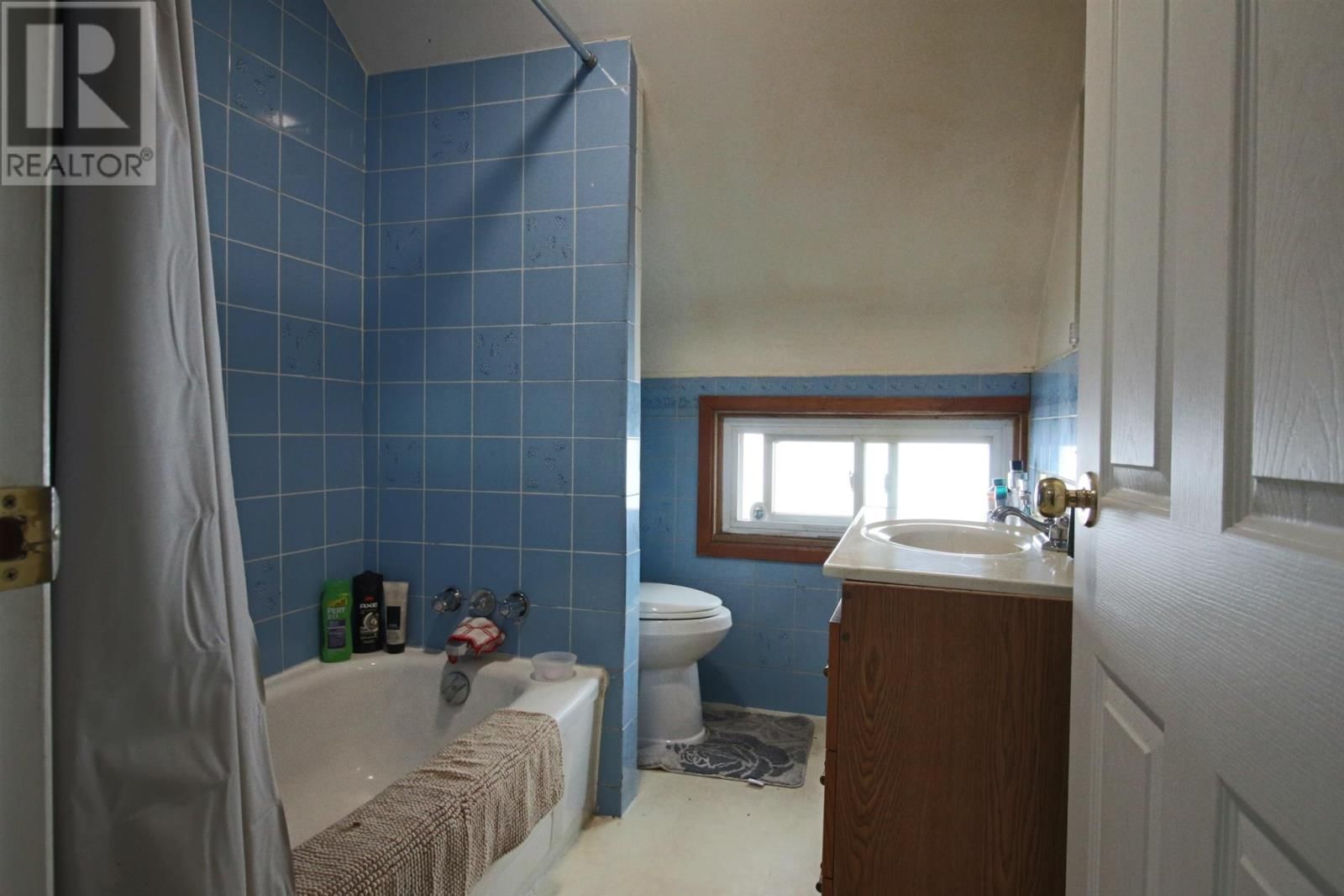 281 PITTSBURGH AVE Image 29