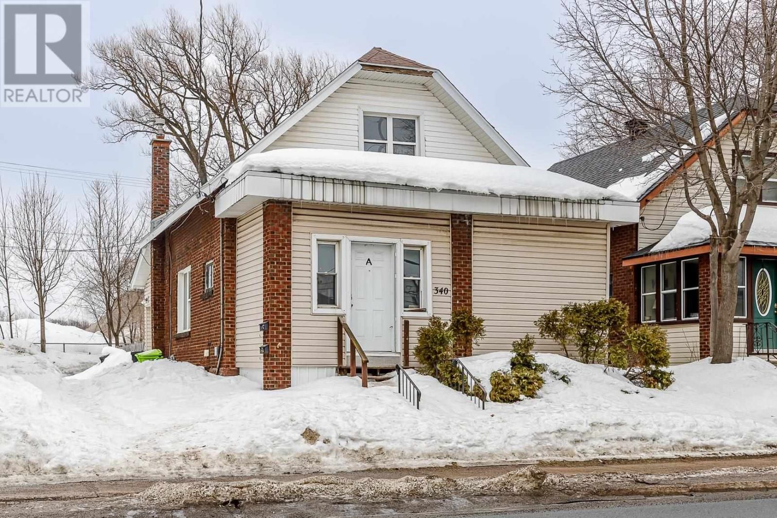 340 WELLINGTON ST Image 1