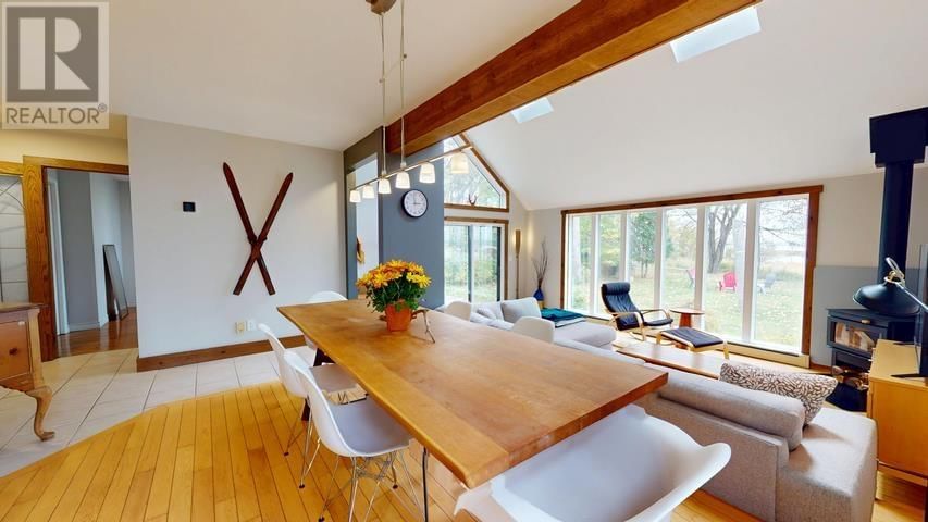 200 WATSON RD Image 16