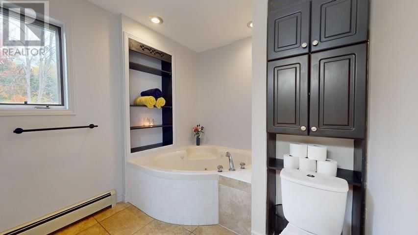 200 WATSON RD Image 29