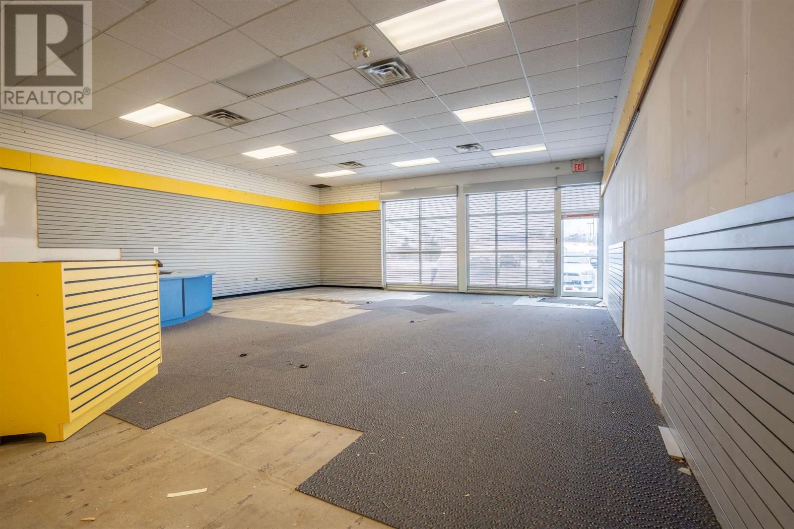 # 3 - 524 GREAT NORTHERN RD Image 8