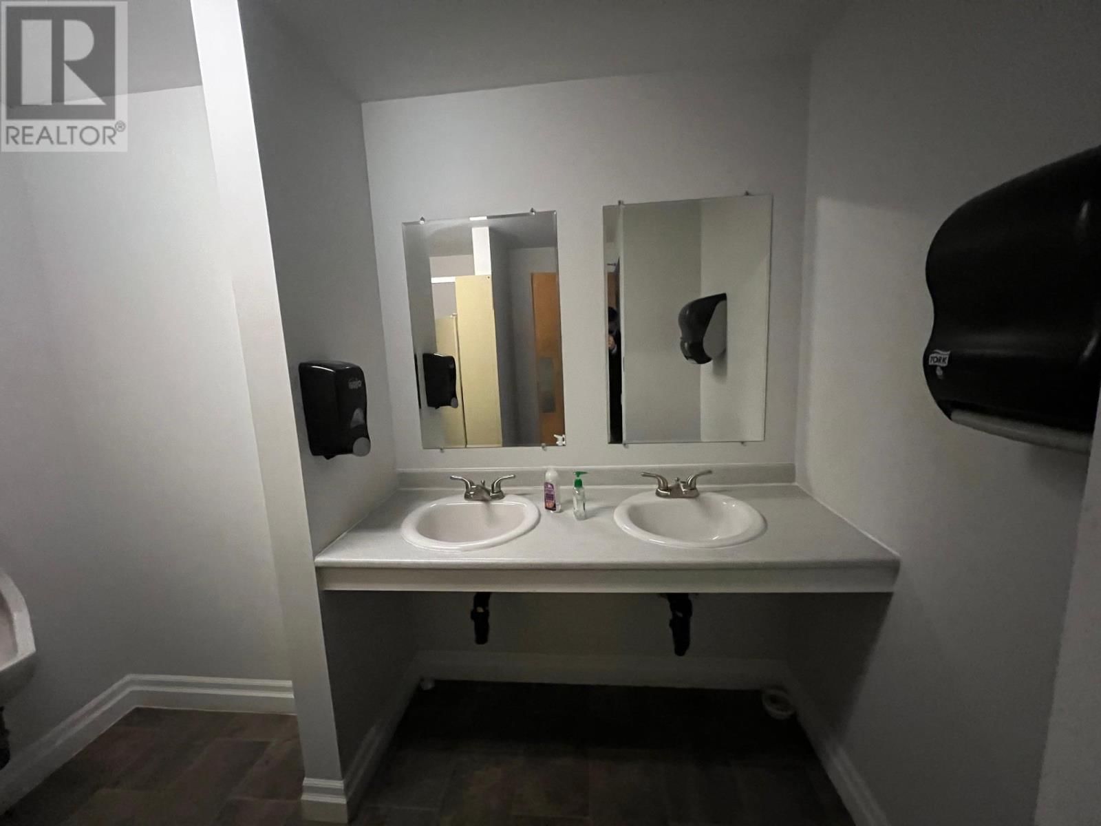 E - 1 INDUSTRIAL PARK RD Image 14