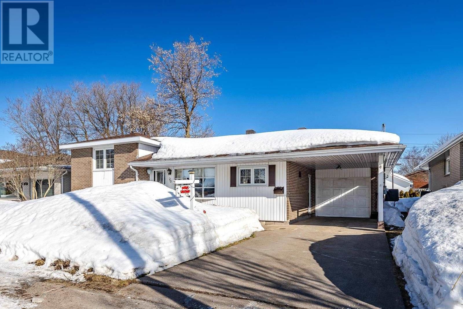 20 RUSHMERE DR Image 1