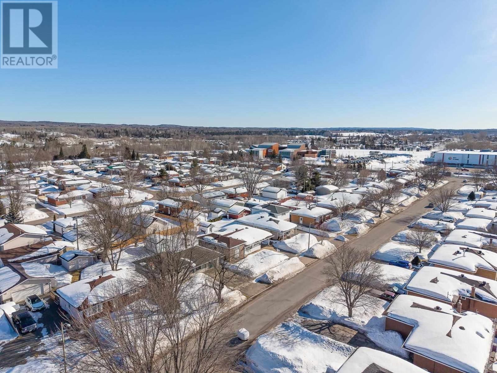 20 RUSHMERE DR Image 30