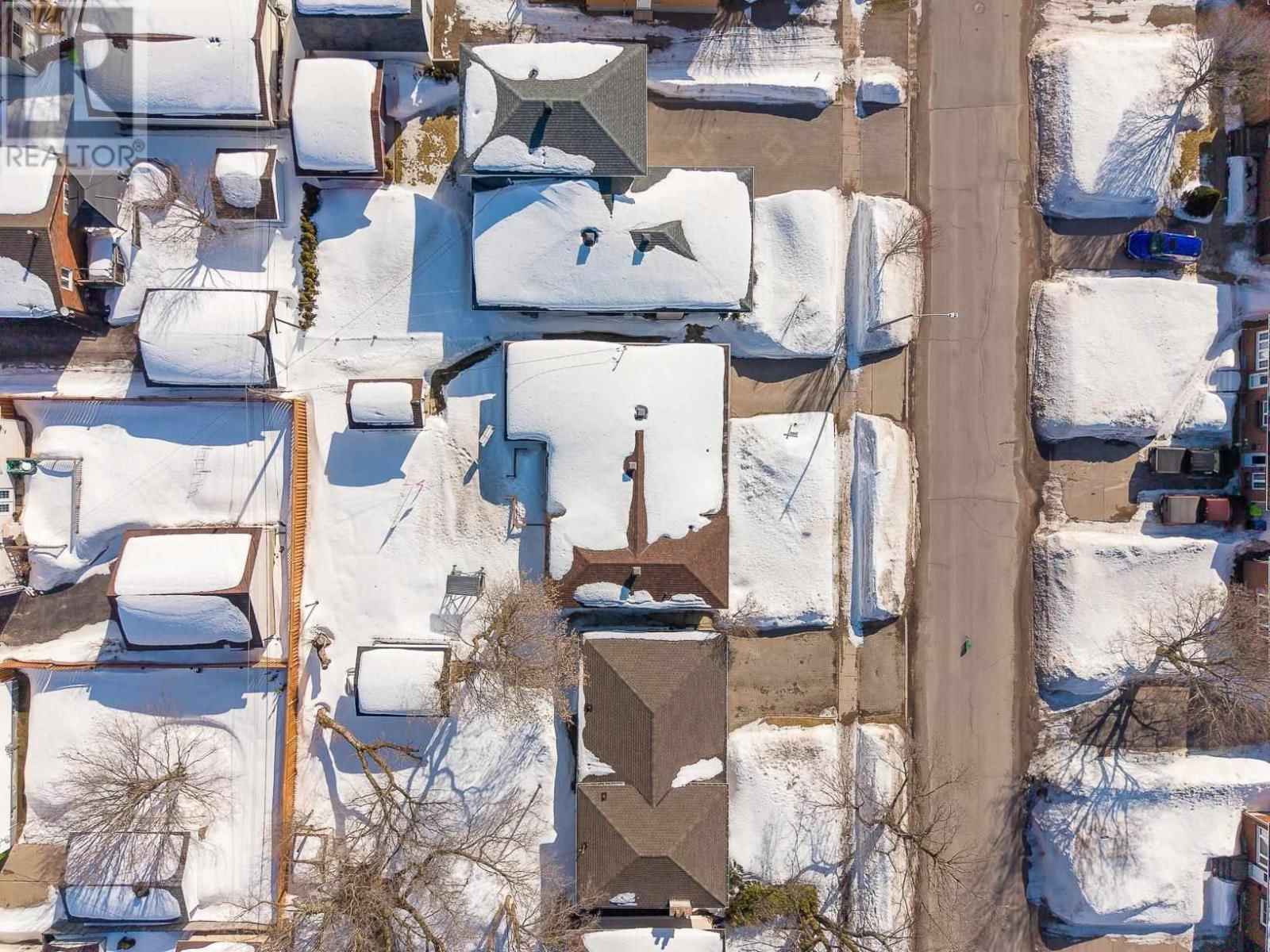 20 RUSHMERE DR Image 31