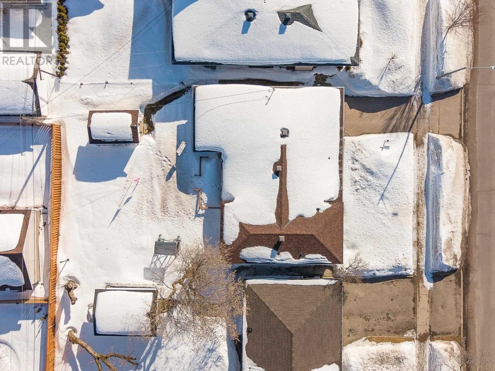 20 RUSHMERE DR Image 32