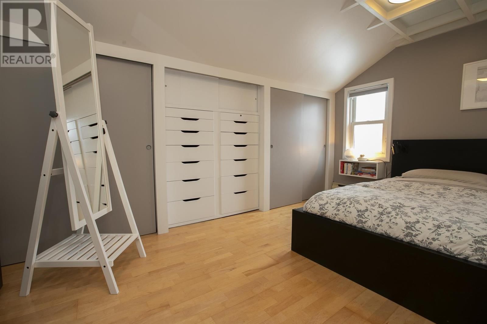 67 RIVERVIEW AVE Image 21