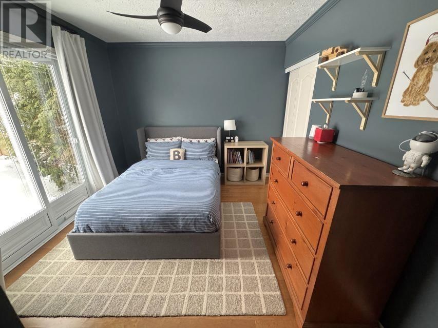 43 BENNETT DR Image 15