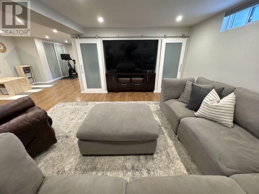 43 BENNETT DR Image 20