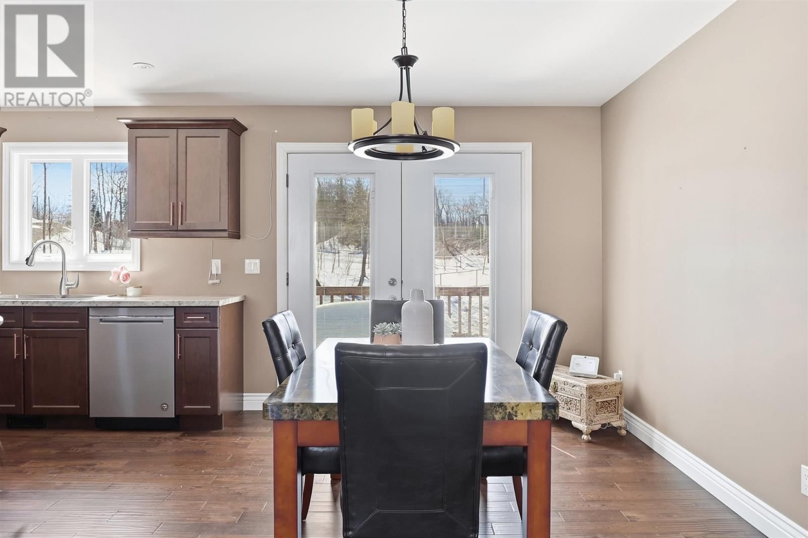 39 SADDLE CRES Image 11