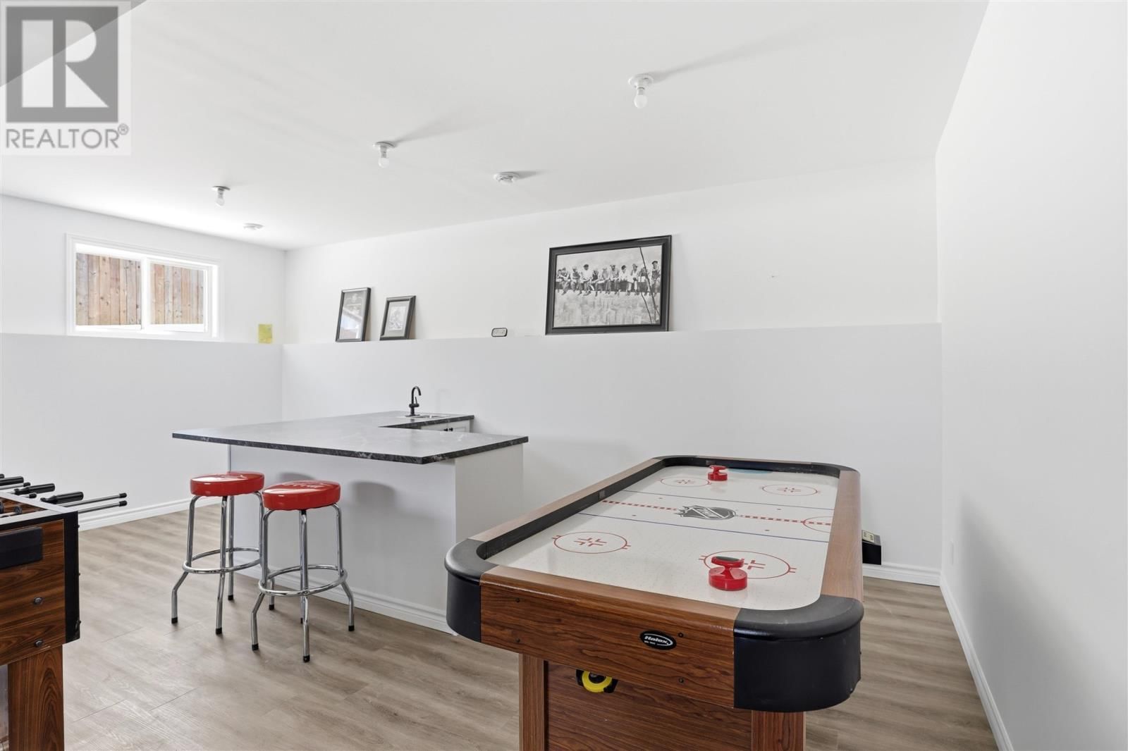 39 SADDLE CRES Image 25