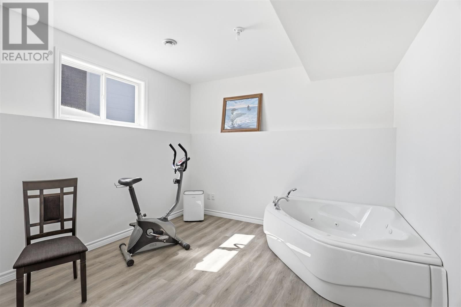 39 SADDLE CRES Image 34