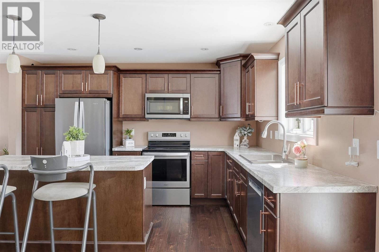 39 SADDLE CRES Image 9