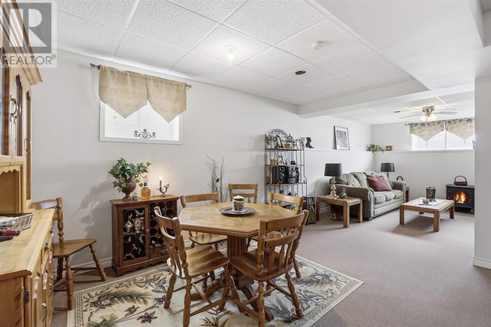 31 HAWTHORNE AVE Image 20