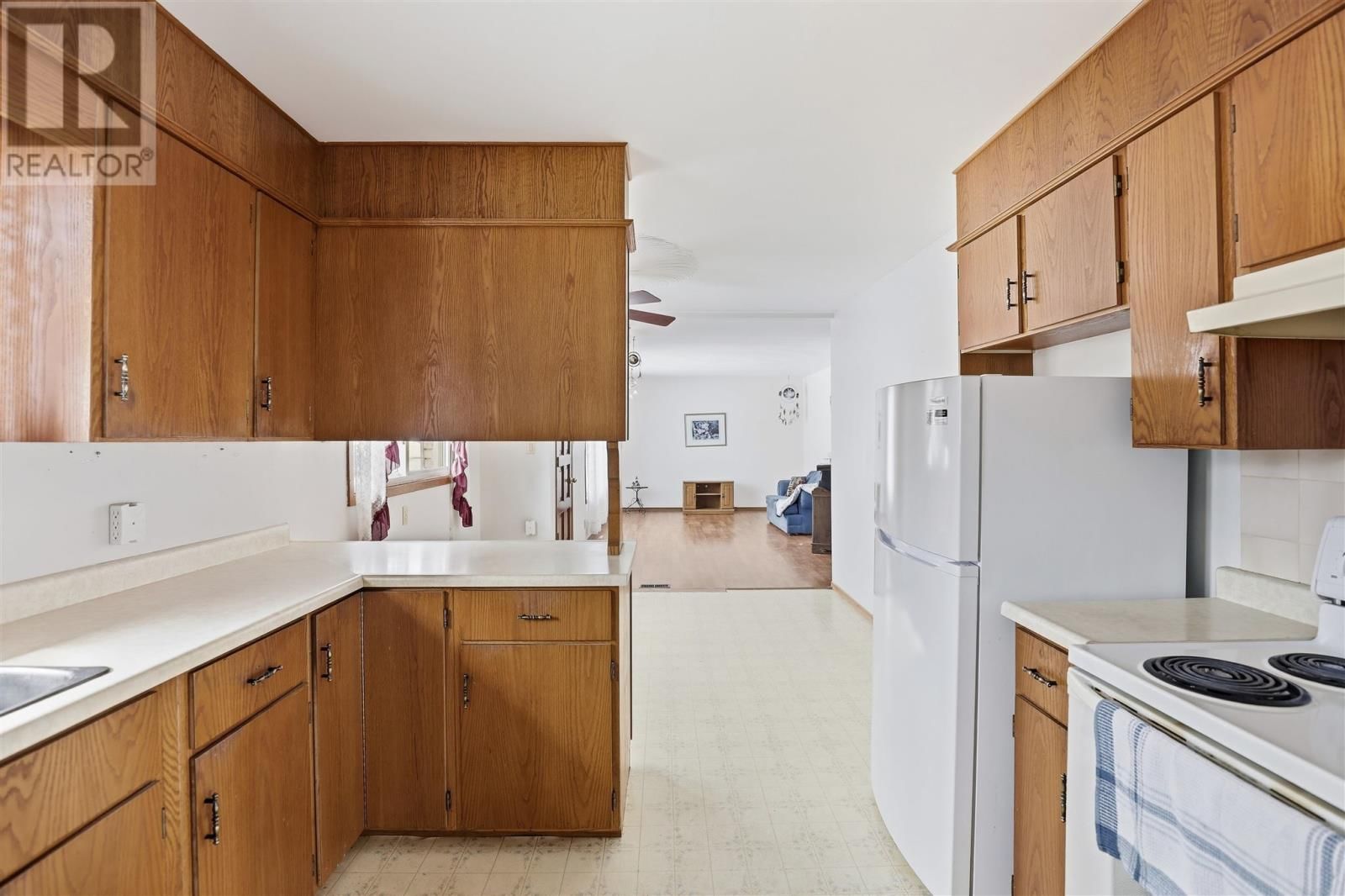 8 RANSOME DR Image 12