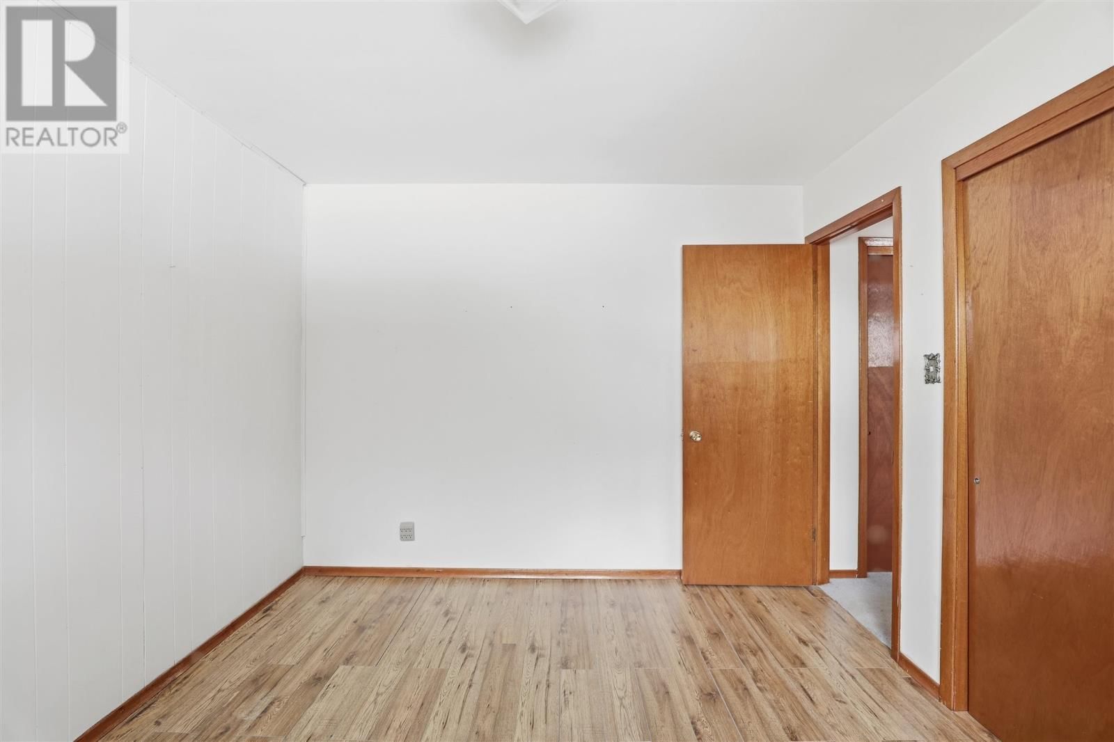 8 RANSOME DR Image 23