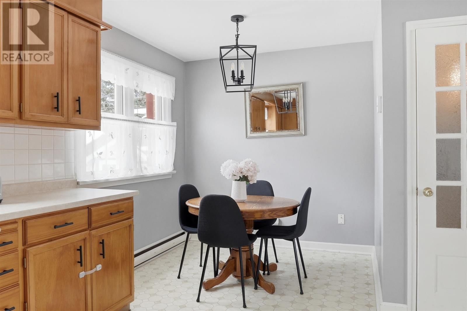 86 NICOLAS AVE Image 13