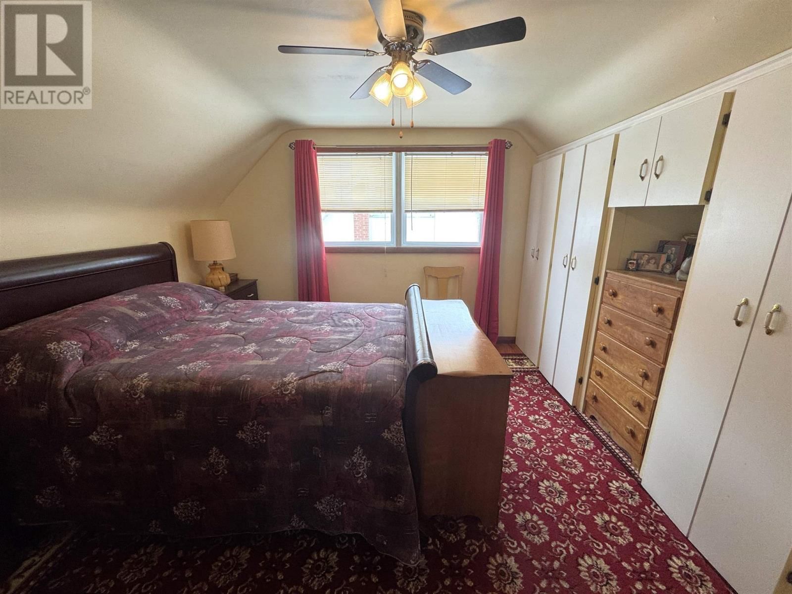 143 DIEPPE AVE Image 13