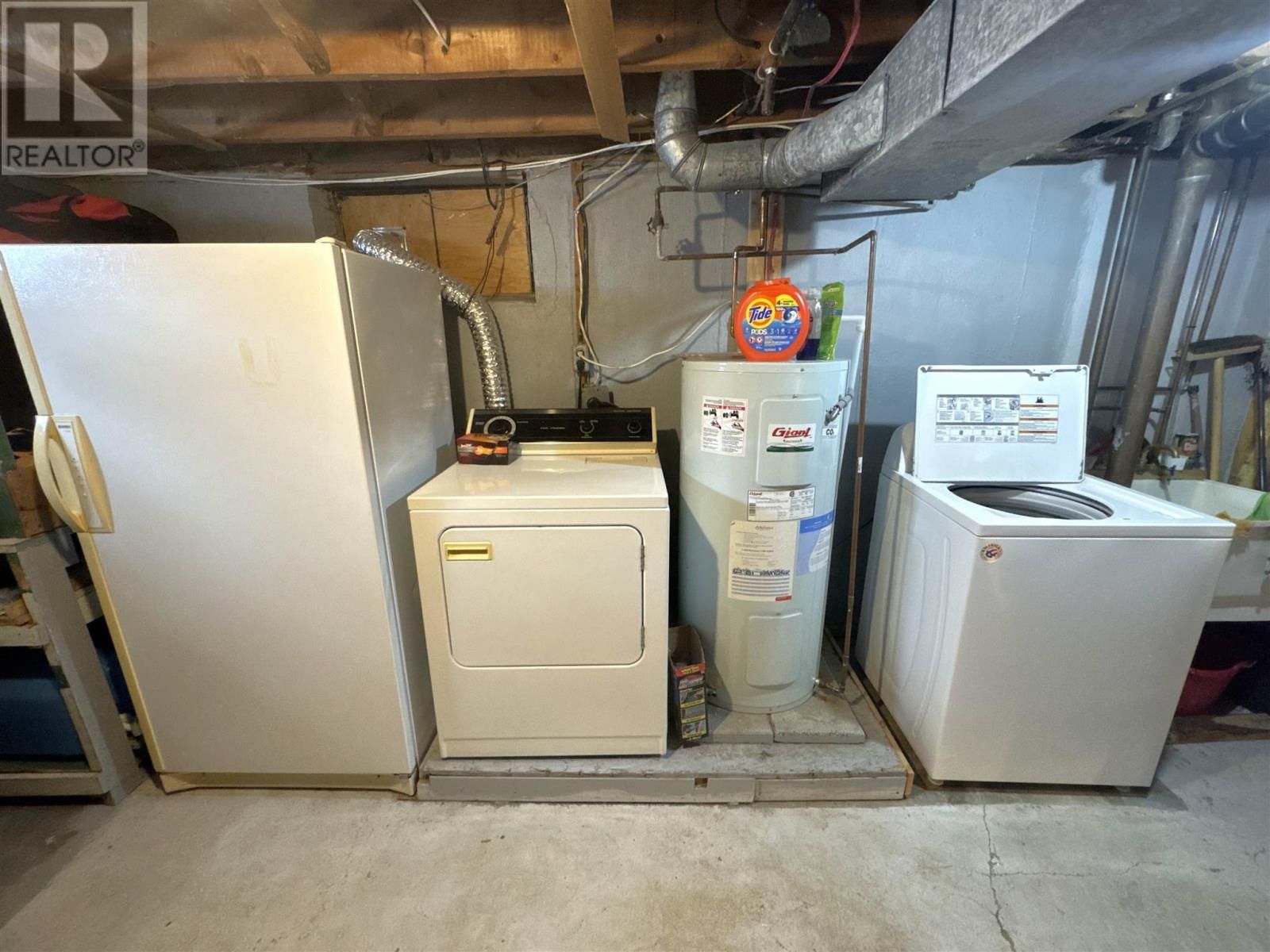 143 DIEPPE AVE Image 20