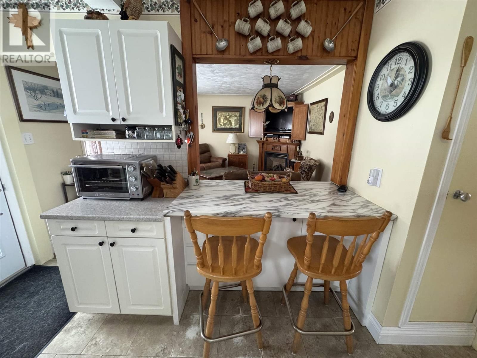 143 DIEPPE AVE Image 7